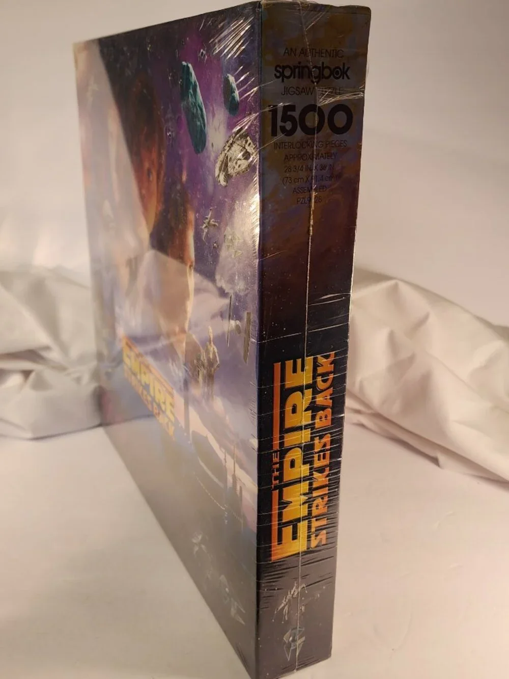MINT IN BOX  1500 piece STAR WARS The Empire Strikes Back puzzle